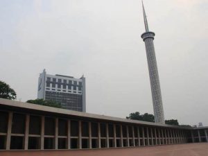 menara masjid istiqlal